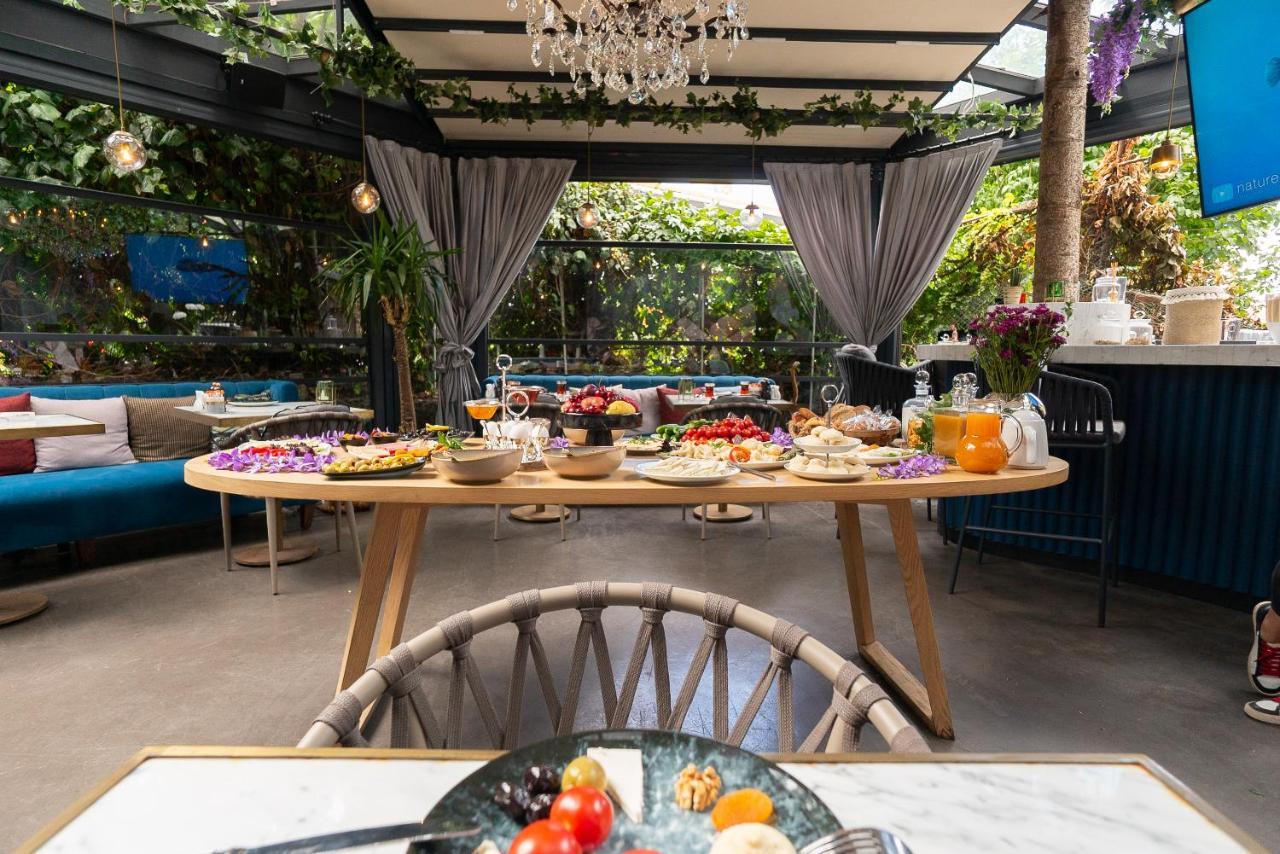 Malta Bosphorus Hotel Истанбул Екстериор снимка